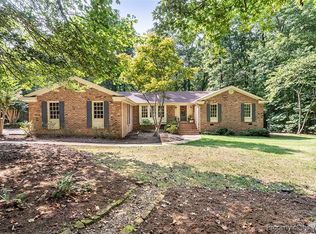 402 Hempstead Rd, Williamsburg, VA 23188