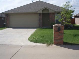 273 Cambridge Dr, Midwest City, OK 73110