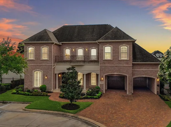 15611 Oyster Cove Dr, Sugar Land, TX 77478