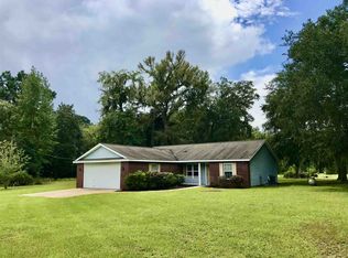 118 Scott Ln, Waverly, GA 31565