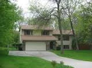 6605 4th St N, Moorhead, MN 56560