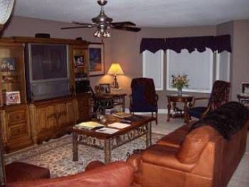 5th image of 783 Wyndhurst Dr