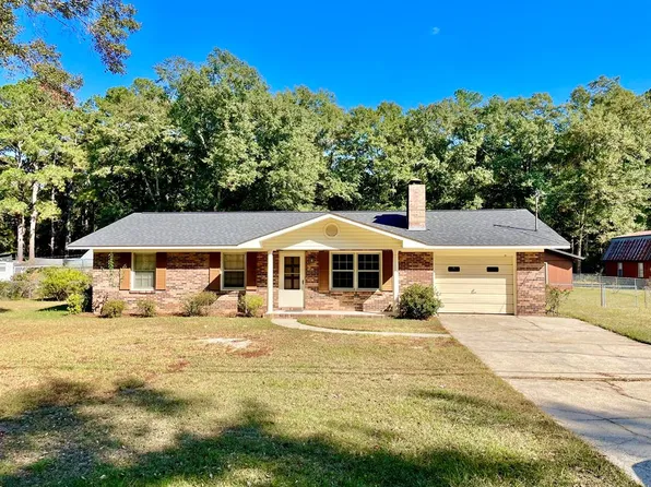 243 Blackman Rd, Dothan, AL 36301