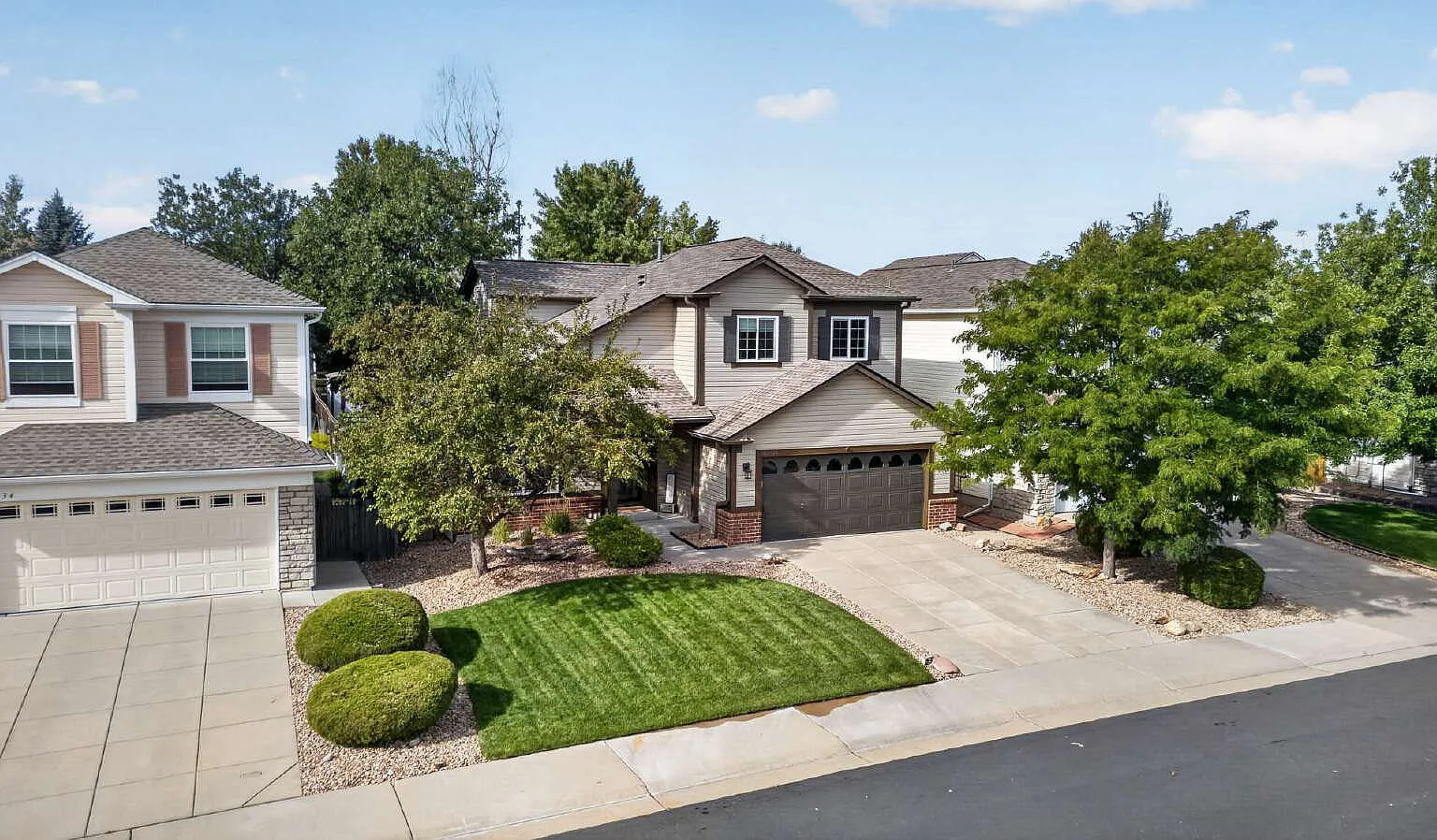 4 bed, 3.0 bath, 2593 sqft, $3,400 — Photo 3