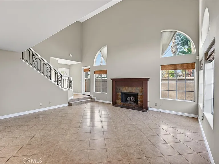 152 Terraza Ct — Photo 10