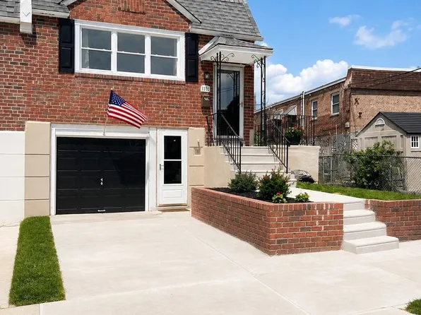 3330 Elliston Cir, Philadelphia, PA 19114