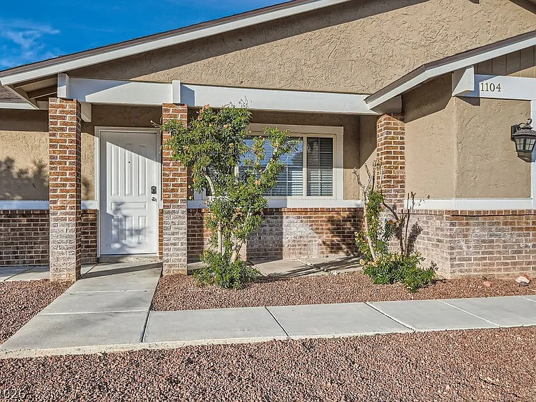 1104 Pagosa Way — Photo 3