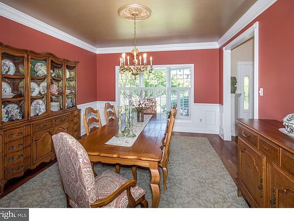 5th image of 5 Chesterland Dr