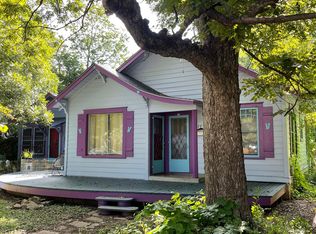 77 Chalmers Ave #A, Austin, TX 78702