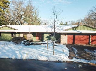 5111 Scriver Rd, Edina, MN 55436