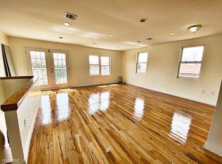 138 Bay 53rd St APT 2A, Brooklyn, NY 11214