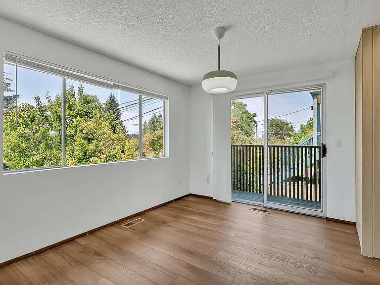 8832 20th Ave SW — Photo 8
