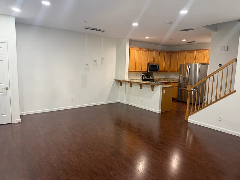 27 Swinford Ct — Photo 5
