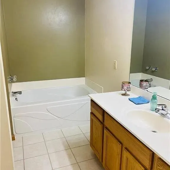 1761 Stone Ct — Photo 11