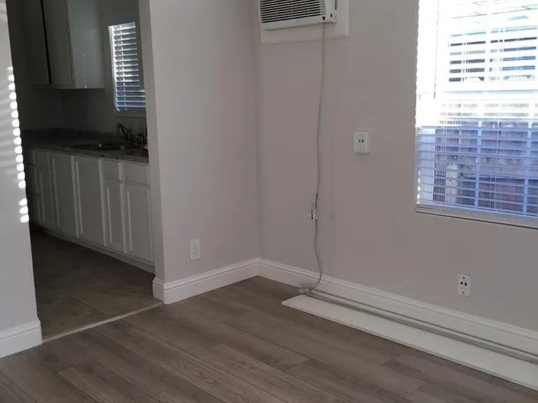 2394 Oakmont St — Photo 3