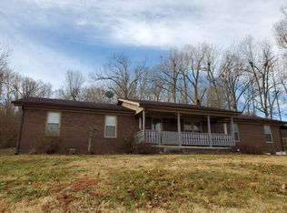 598 New Baymus Rd, Olaton, KY 42361