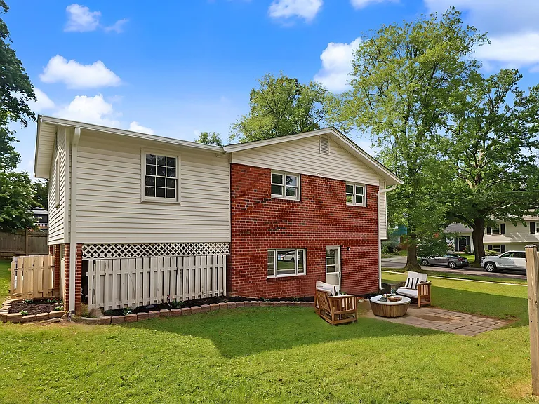 11419 Lund Pl — Photo 27