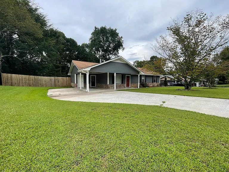 20 Southern Woods Dr NE — Photo 2