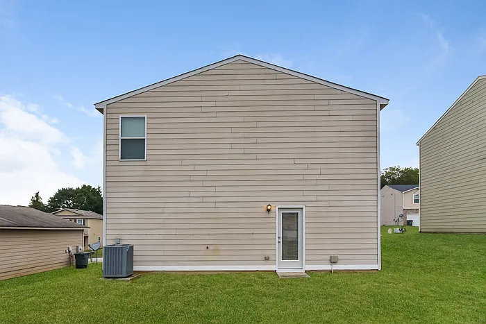 130 Dormont Dr NE — Photo 9