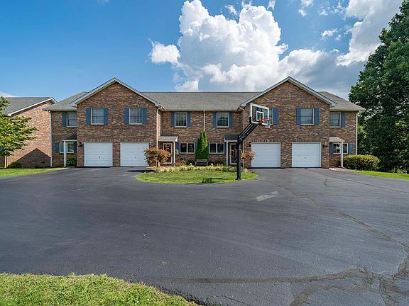 5th image of 658 Thompson Dr