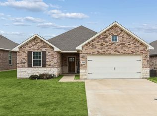 388 N Montague St, Pilot Pt, TX 76258