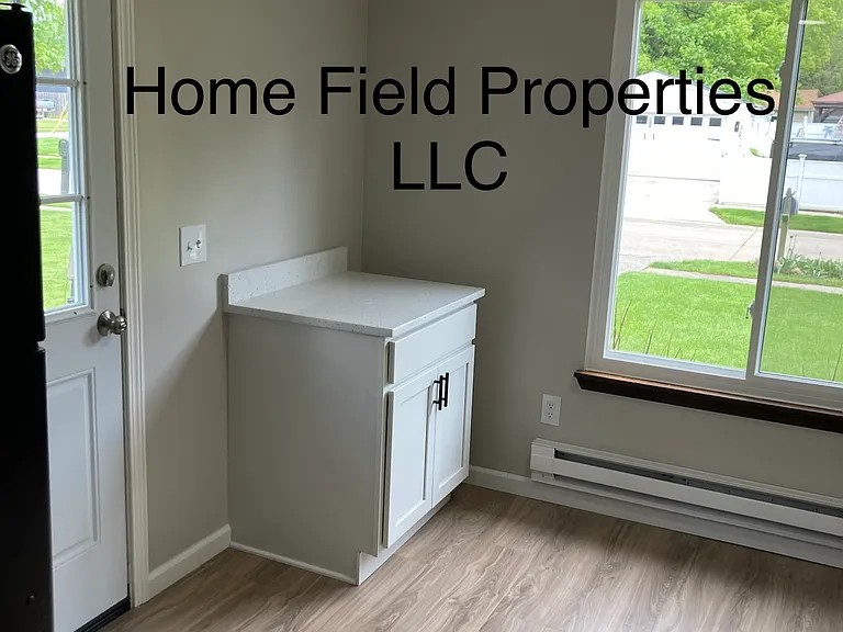 5922 Albert Ave — Photo 2
