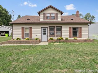 214 W Congress St, Greenville, MI 48838