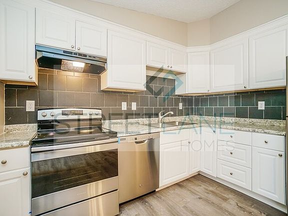 5th image of 6832 Stockton Ln