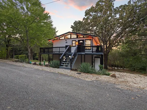 207 Wales Dr, Pottsboro, TX 75076