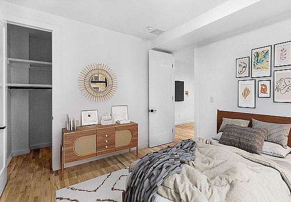 5th image of 251 W 92nd St #83D