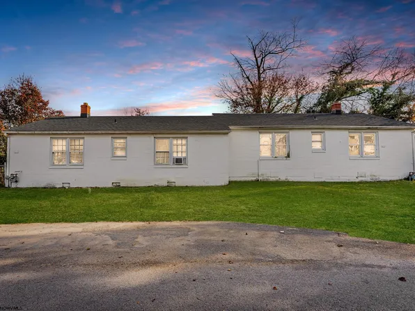 414-416 Crowl St, Morgantown, WV 26501