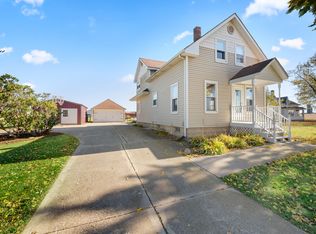 29290 Glidden Rd, Kingston, IL 60145