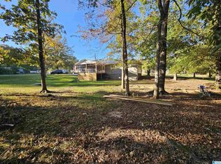 70 Arrowhead Dr, Riverside, AL 35135