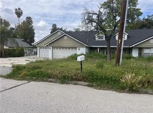 11051 Cleveland Ave, Riverside, CA 92503