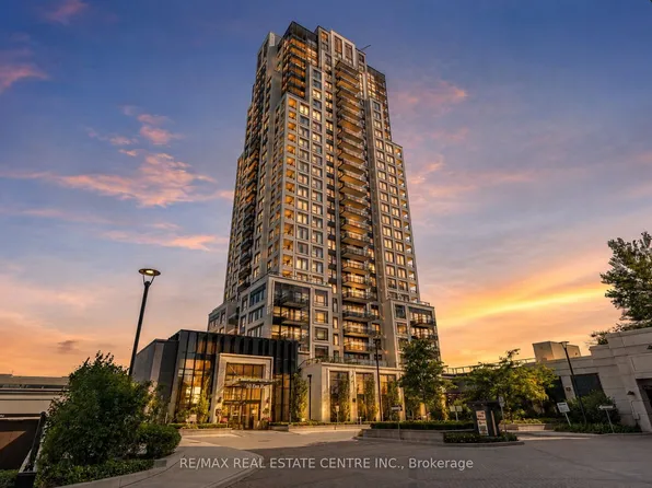 10 Eva Rd #Penthouse 01, Toronto, ON M9C 0B3