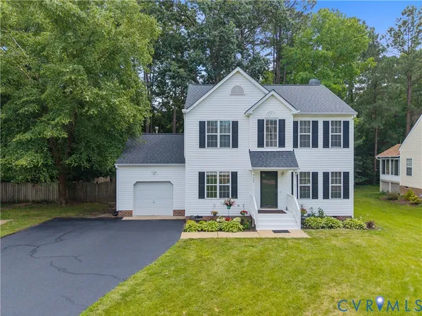 9404 Willow Ridge Dr, Glen Allen, VA 23060