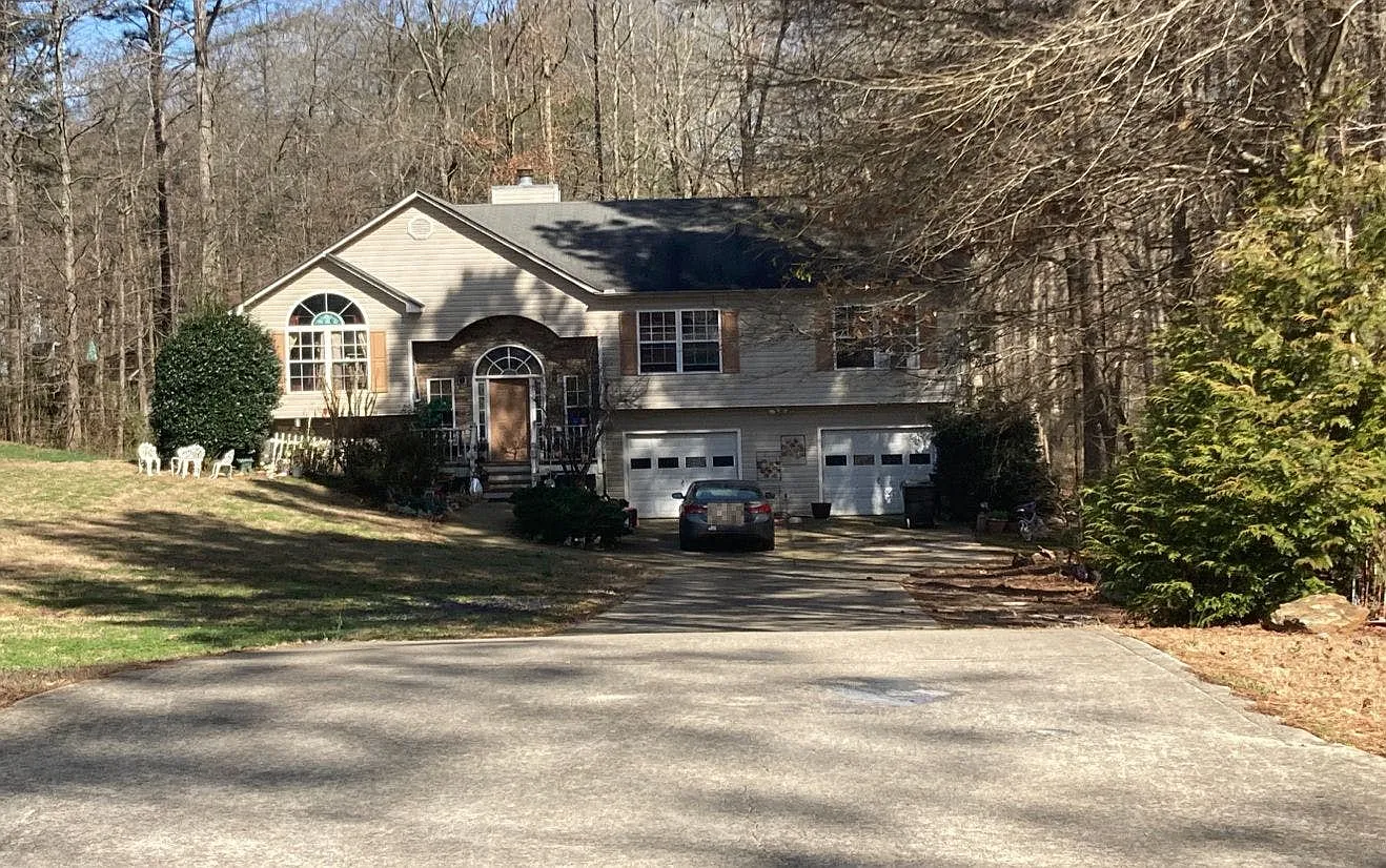191 Galvin Trl photo 1