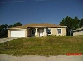 1132 Hallmark Ave S, Lehigh Acres, FL 33974