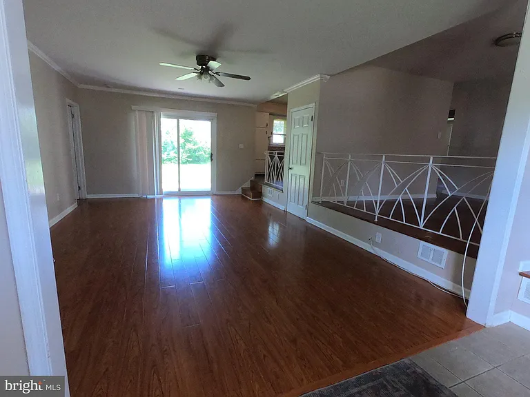 436 S Suffolk Dr — Photo 6