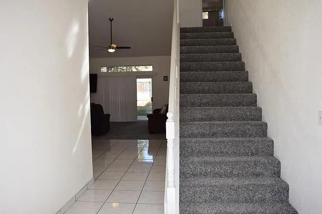 1408 E Salem Ave — Photo 28