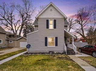 306 N Shiawassee St #2, Durand, MI 48429