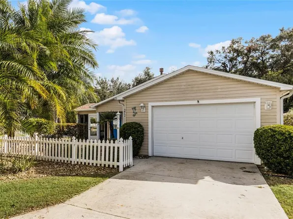 272 Katherine Pl, The Villages, FL 32162