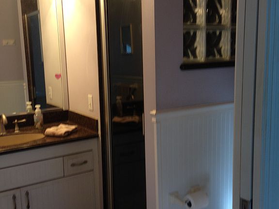 3rd image of 1308 Loma Ln