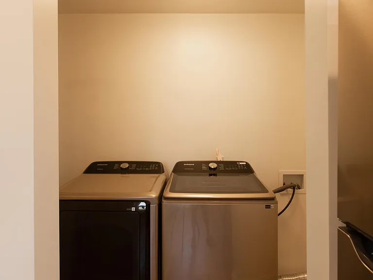 7116 Flight Ave — Photo 4
