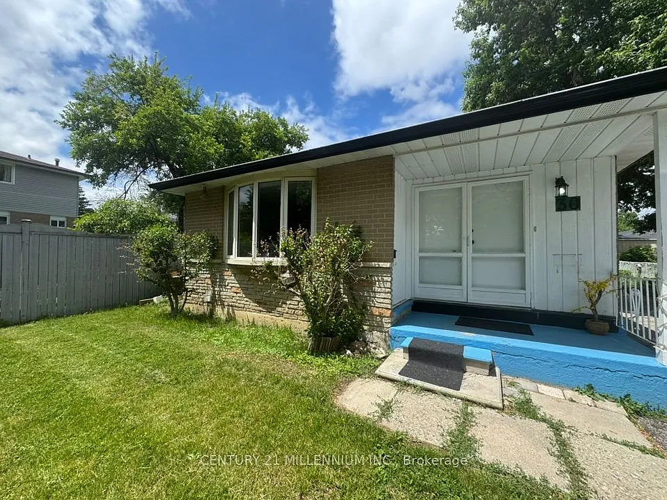 30 Kenilworth Rd #UPPER