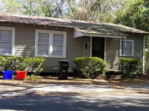2nd image of 231 NW 9th St #20