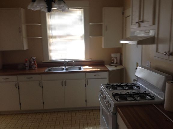 5th image of 824 Dalzell St