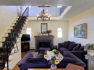 260 Frankel Blvd, Merrick, NY 11566