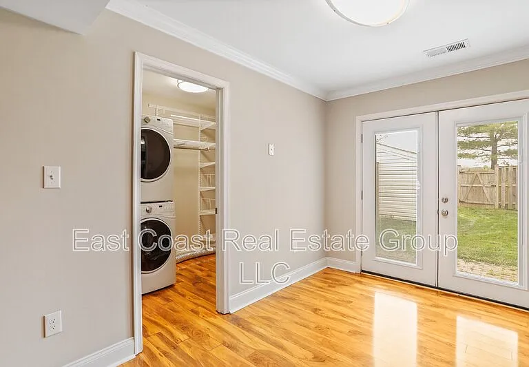 575 Lancaster Pl — Photo 11