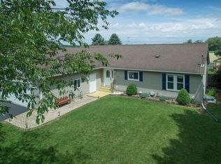 1075 Sir Knight Rd, Plainwell, MI 49080